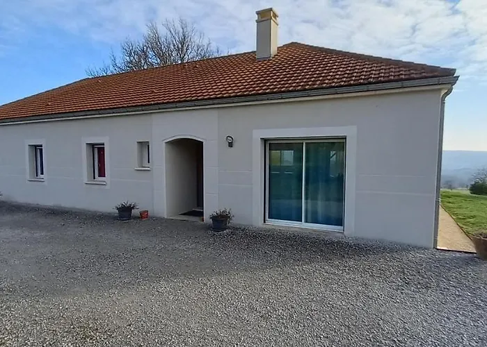 Feriehus La Bellevue Montcléra